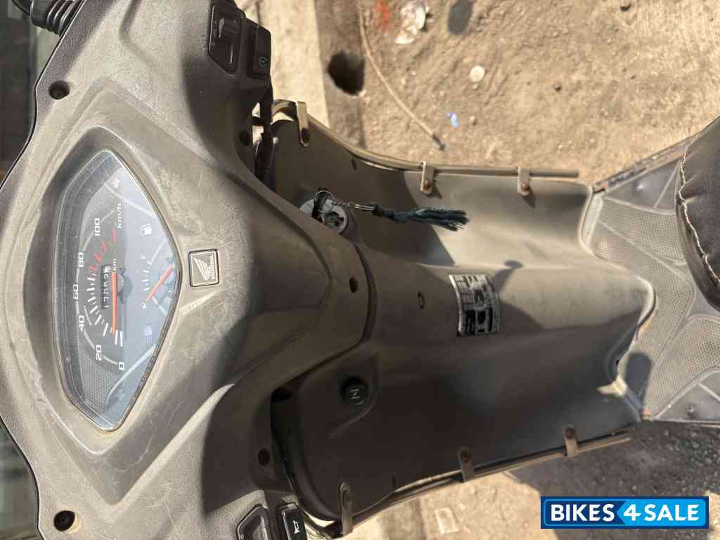 Black Honda Activa 4G