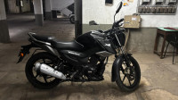 Black TVS Raider 125