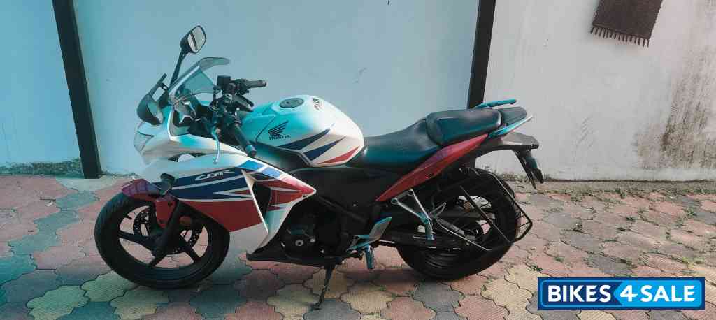 Tri Honda CBR 250R