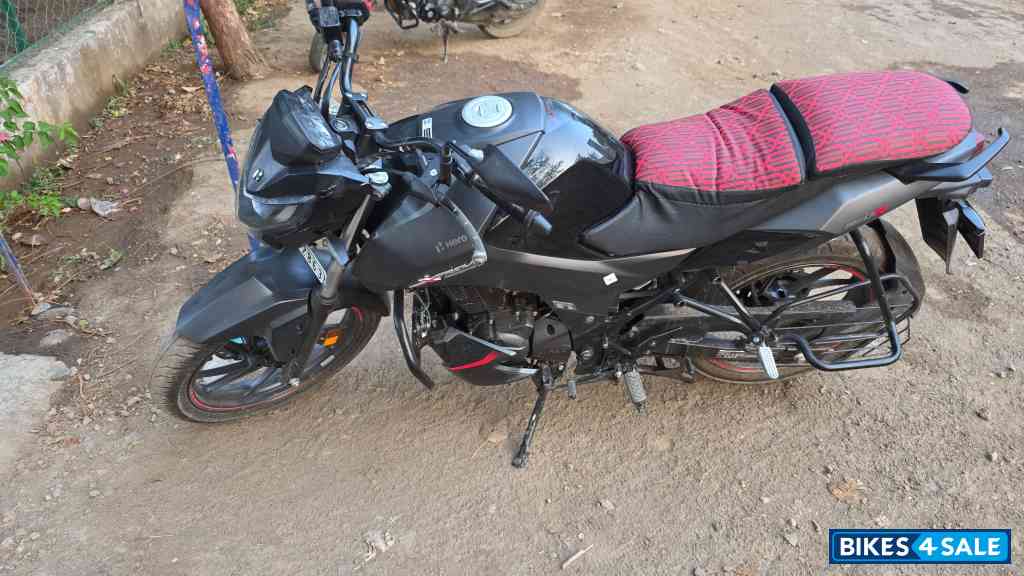 Hero Xtreme 160R Stealth Edition Hero Xtreme 160R Stealth Edition