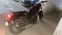 Red Benelli Imperiale 400 BS6