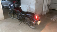 Red Benelli Imperiale 400 BS6