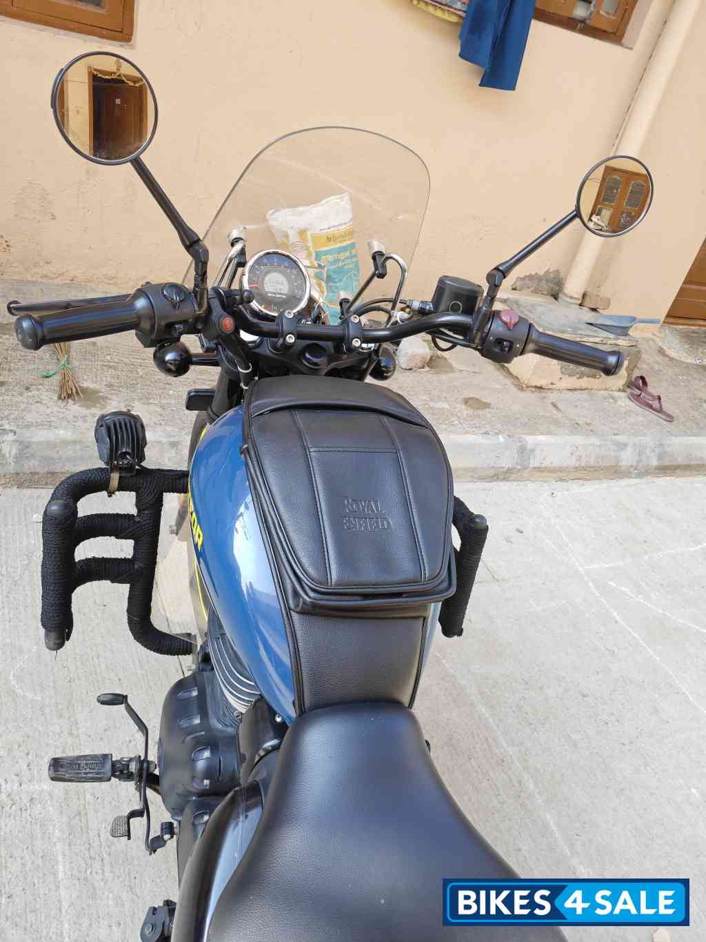 Royal Enfield Meteor 350 Fireball