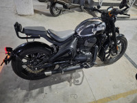 Jawa 42 Bobber Black Mirror