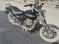 Bajaj Avenger Street 160