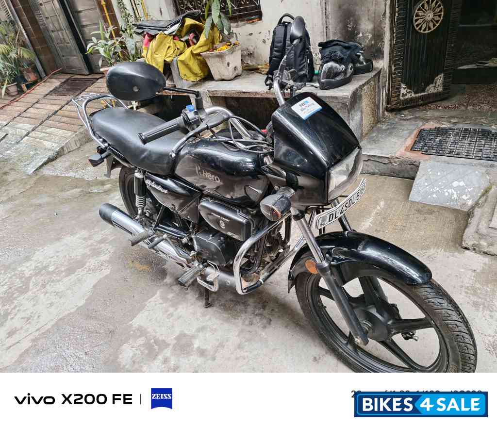 Black Hero Splendor Plus BS6