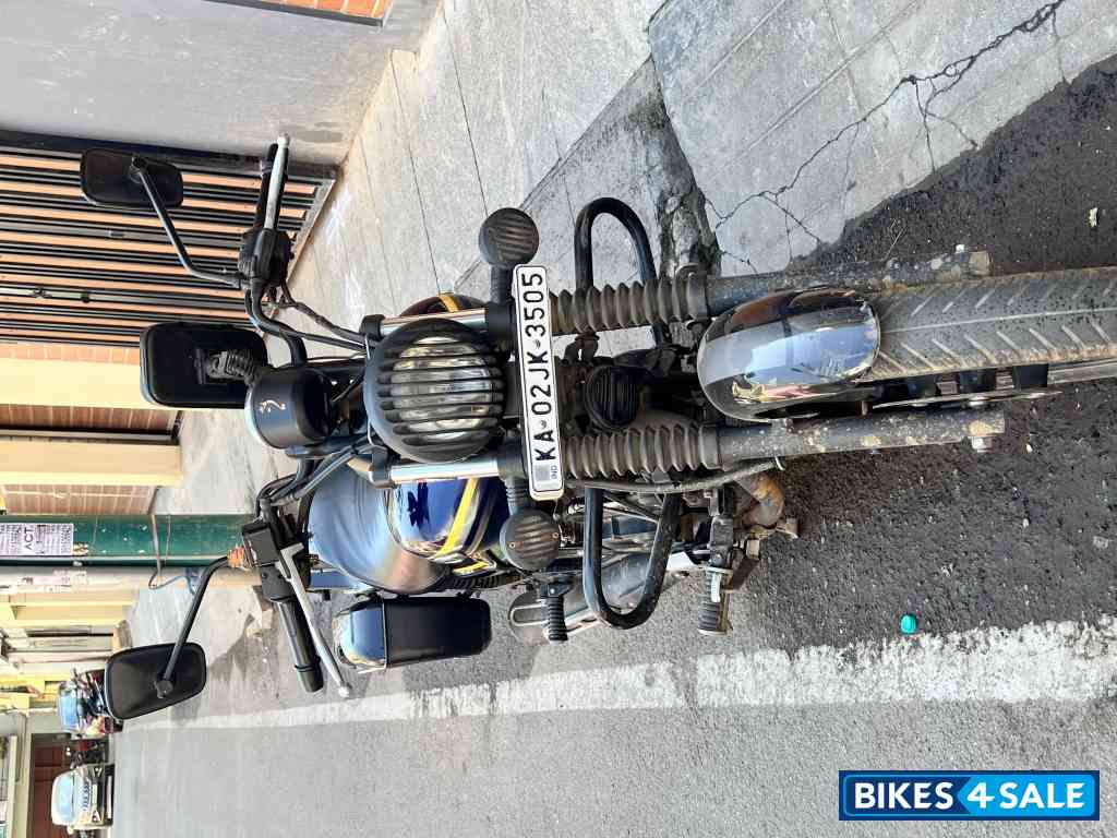 Bajaj Avenger Street 150