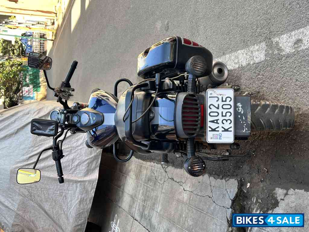 Bajaj Avenger Street 150