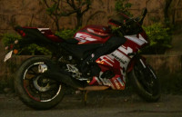 Metallic Red Yamaha R15 V4