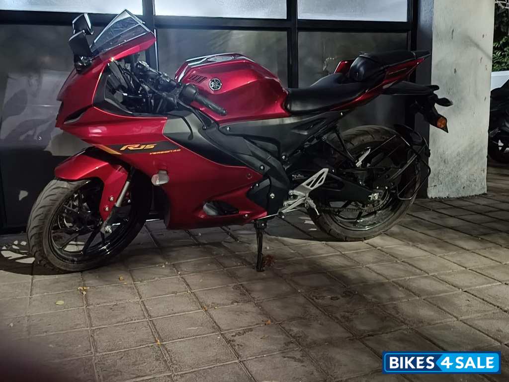 Metallic Red Yamaha R15 V4 Metallic Red Yamaha R15 V4