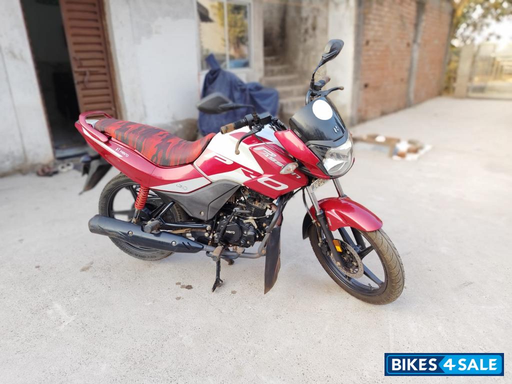 Red & White Hero Passion Pro i3s