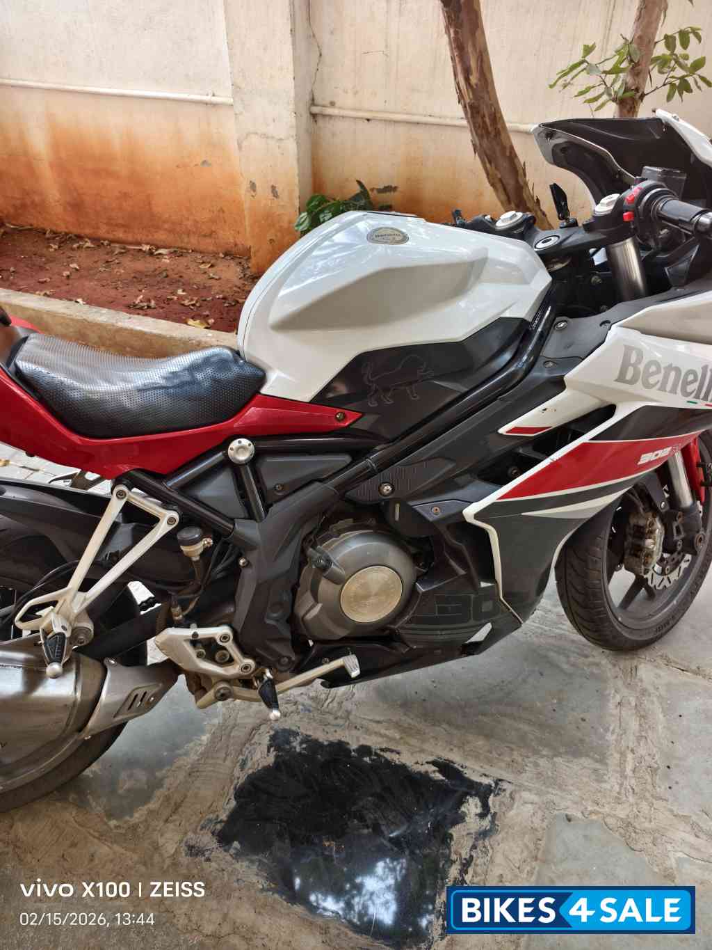 White And Red Benelli 302R