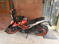 KTM Duke 390