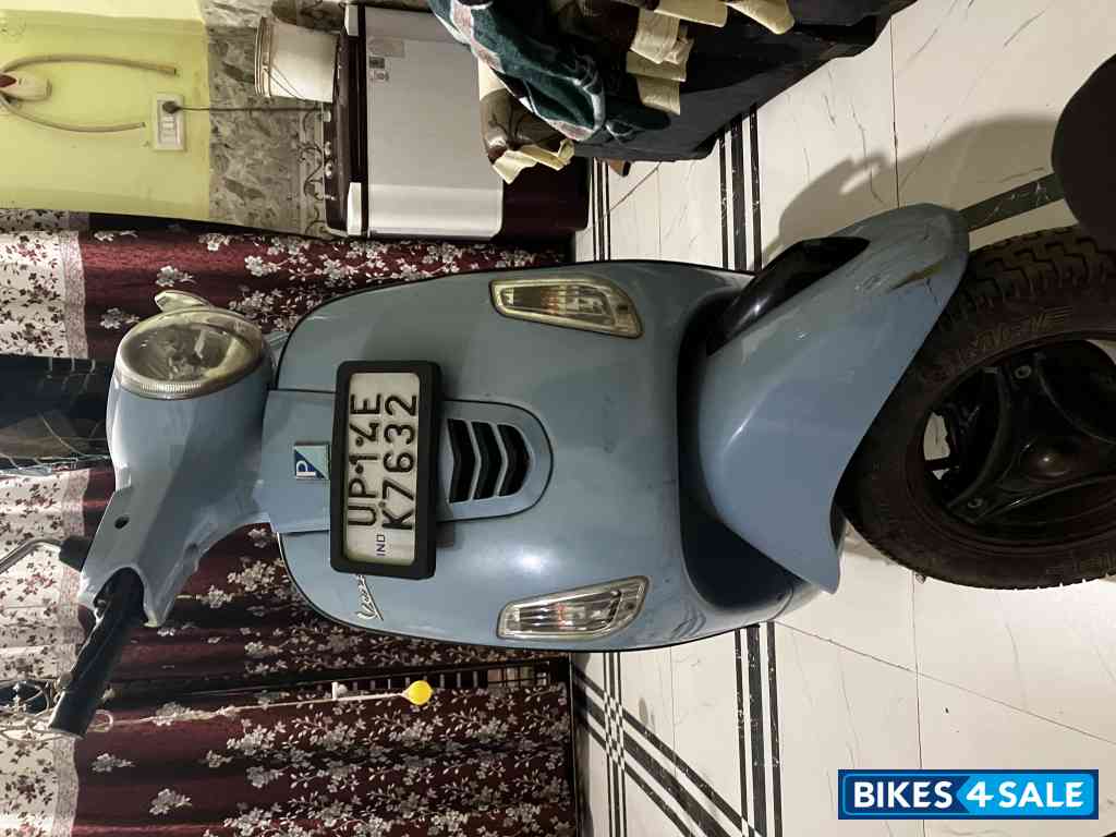 Vespa LX 125