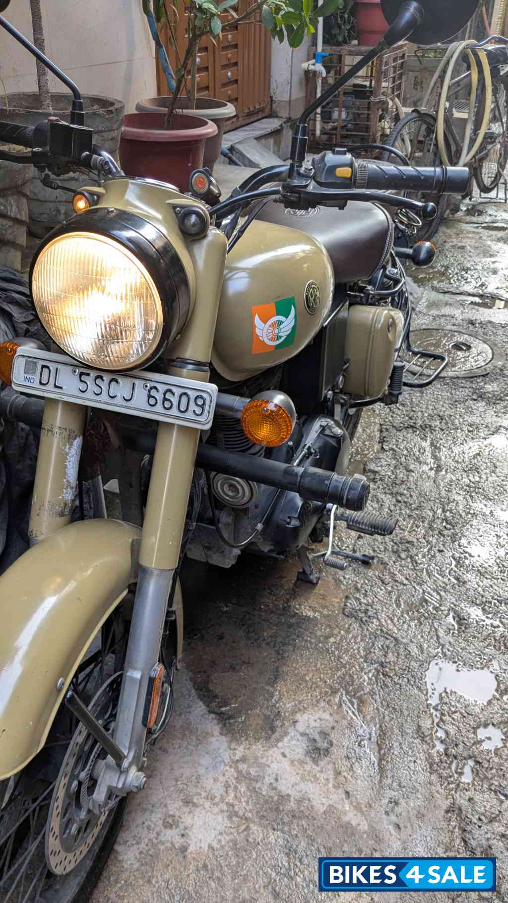 Royal Enfield Classic Desert Storm