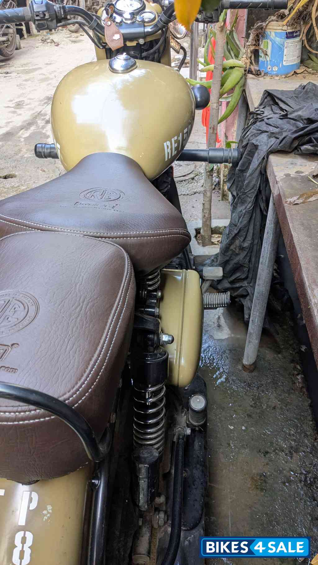 Royal Enfield Classic Desert Storm