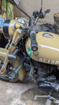 Royal Enfield Classic Desert Storm