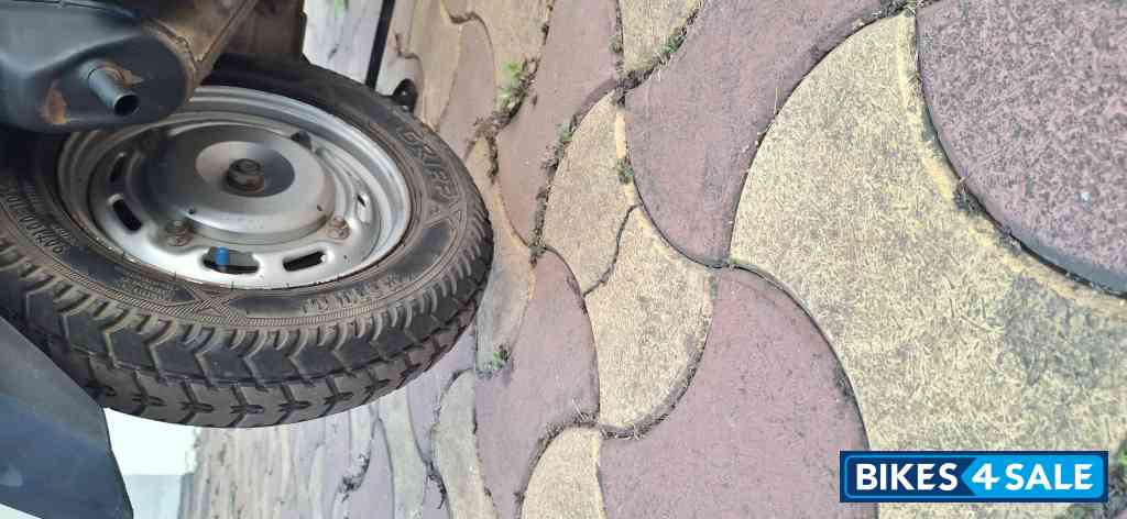 Matt Gray Honda Activa 5G