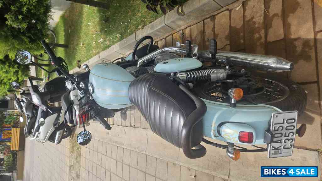 Jawa forty two BS6 Jawa forty two BS6