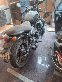 Royal Enfield Hunter 350 Metro