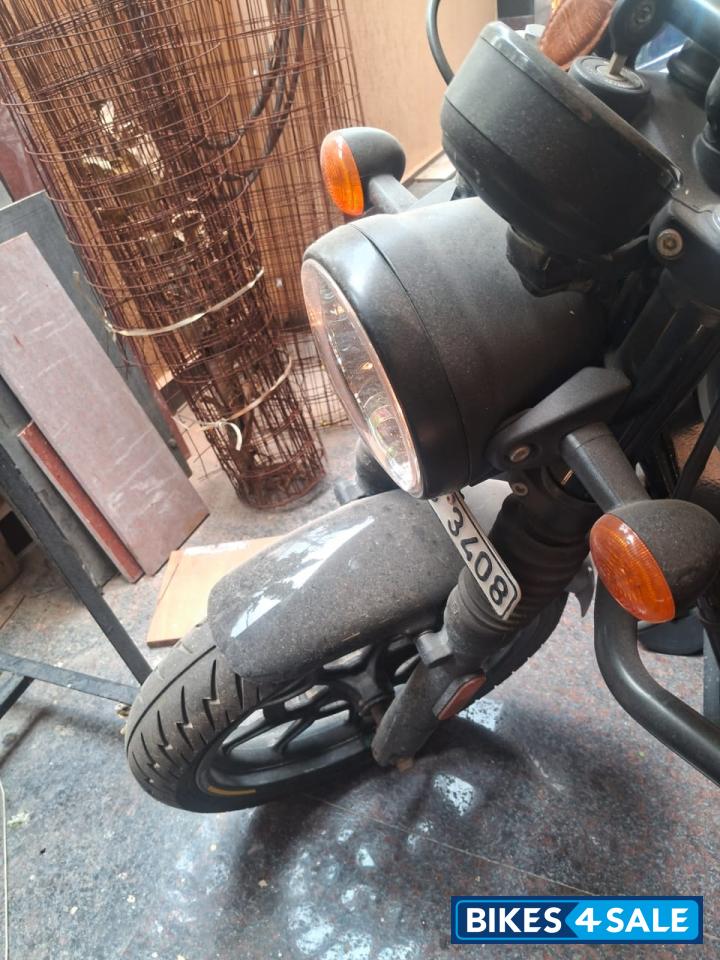 Royal Enfield Hunter 350 Metro