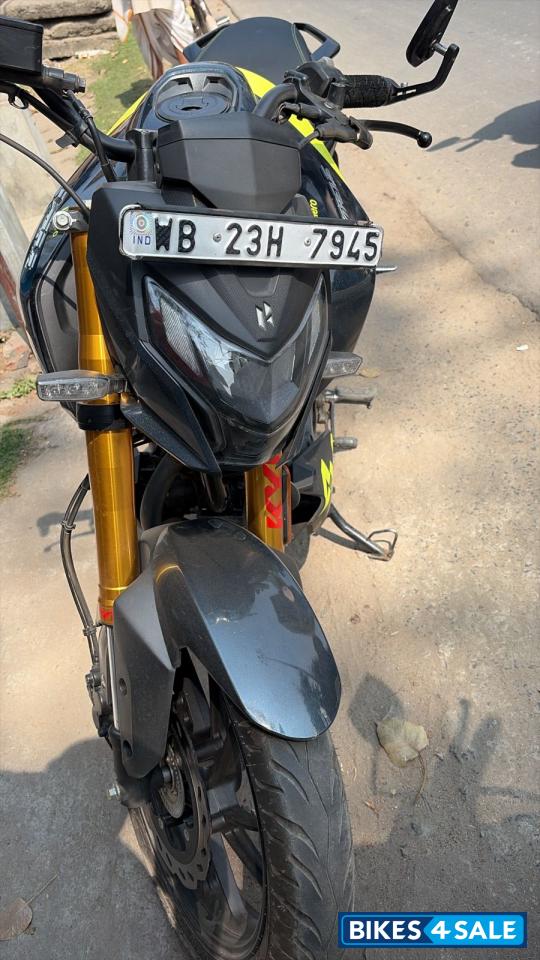 Neon Shooting Star Hero Xtreme 160R 4V 2024