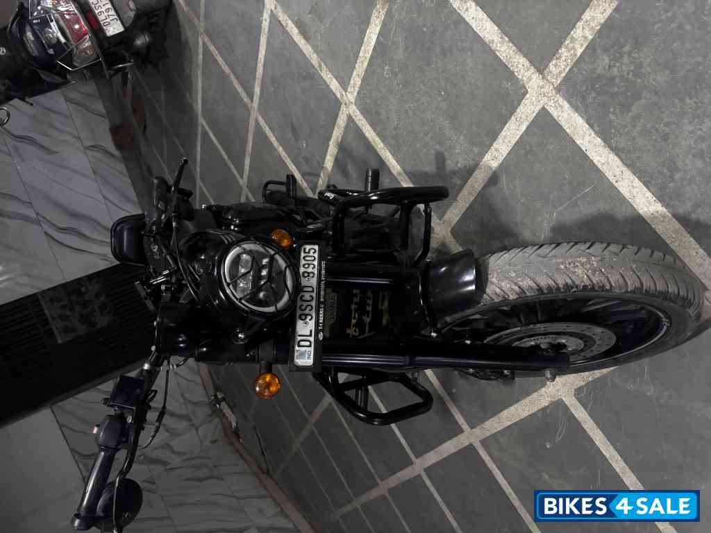 Jawa 42 Dual Channel ABS AllStar Black