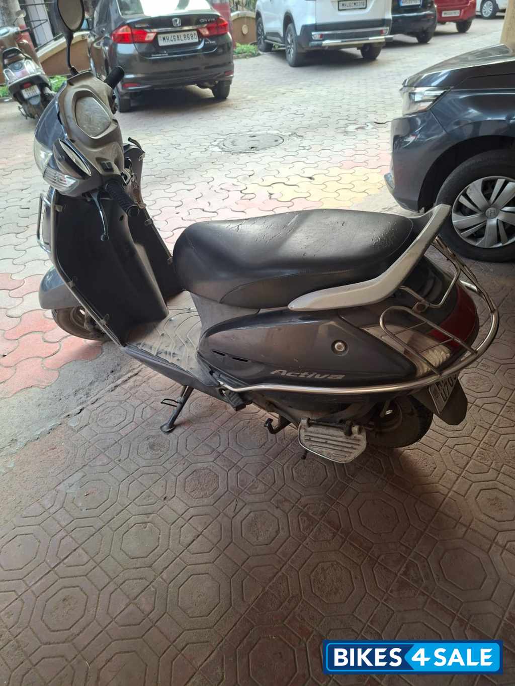 Grey Honda Activa