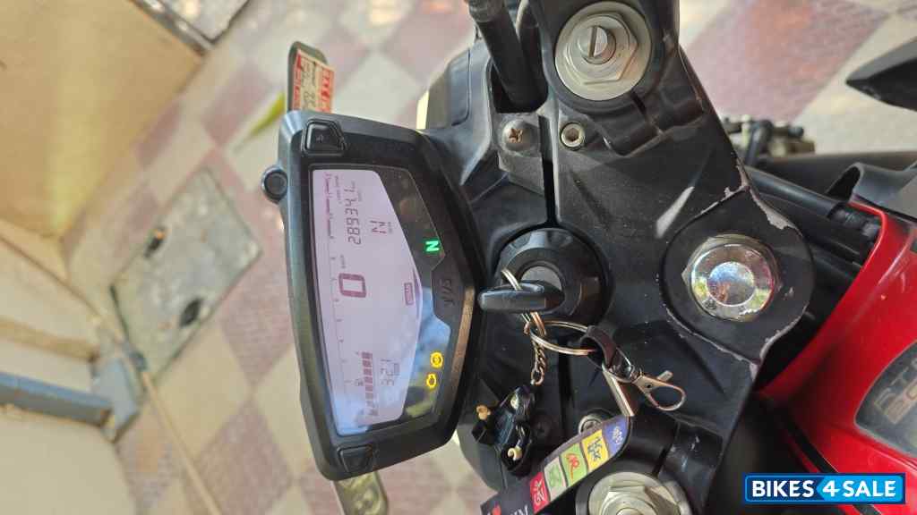 TVS Apache RTR 200 4V