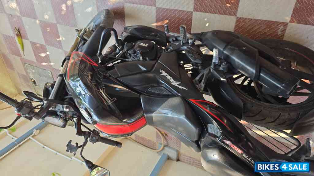 TVS Apache RTR 200 4V