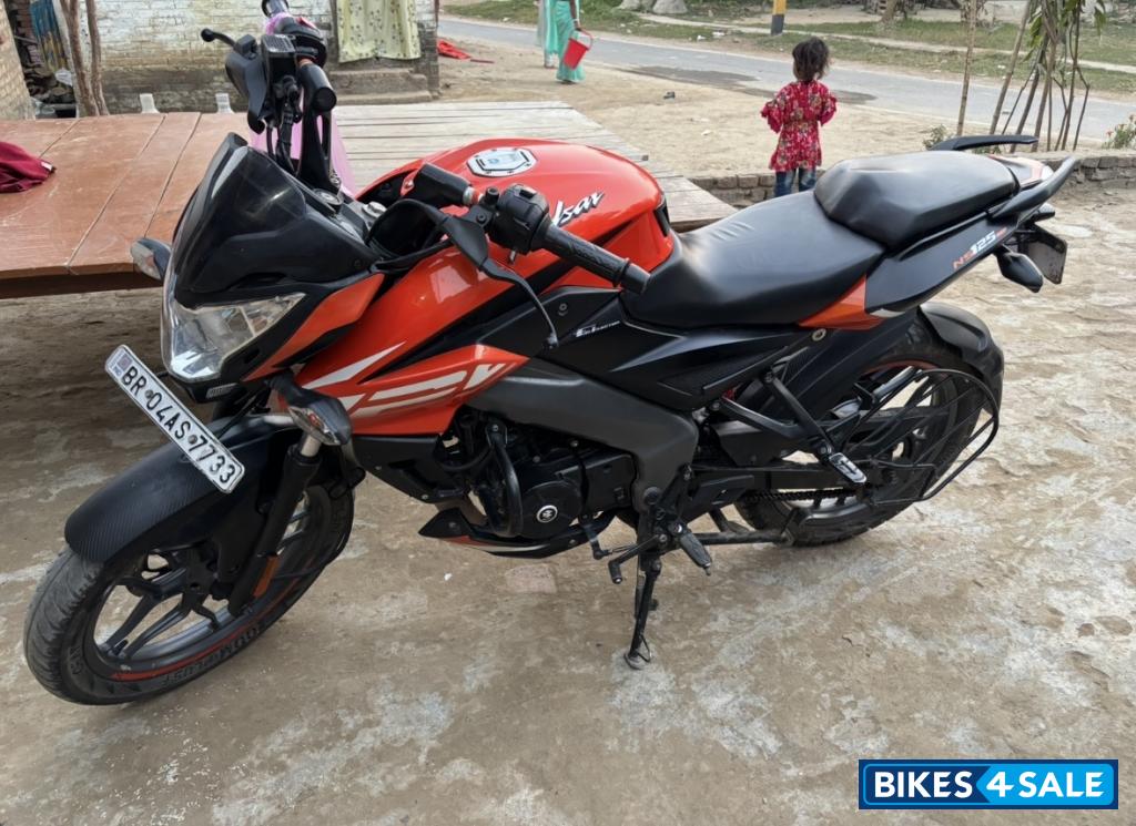 Bajaj Pulsar NS 125