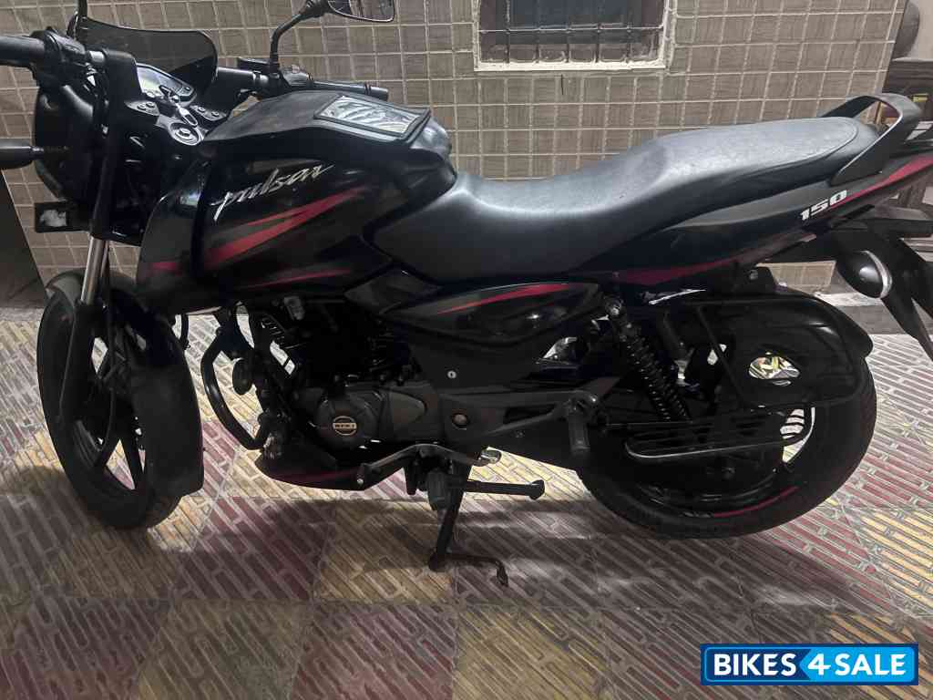 Bajaj Pulsar 150