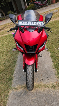 Yamaha R15 V4 2025