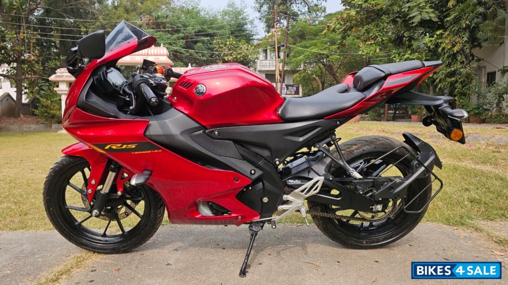 Yamaha R15 V4 2025