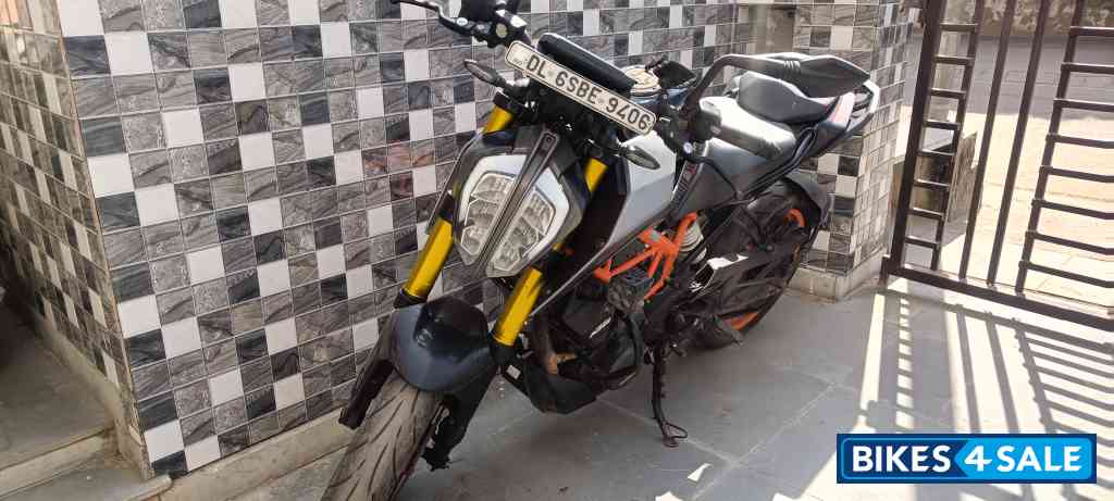 KTM Duke 390 BS6 KTM Duke 390 BS6