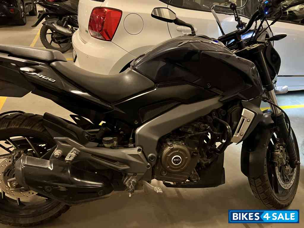 Dark Blue Bajaj Dominar 400