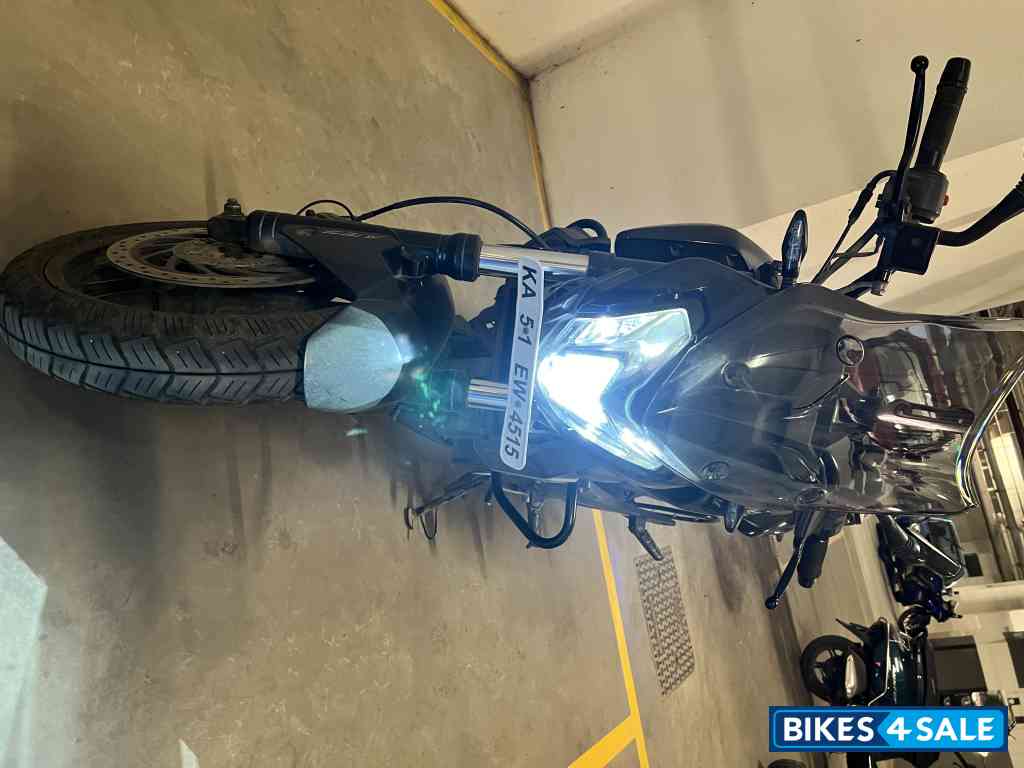 Dark Blue Bajaj Dominar 400