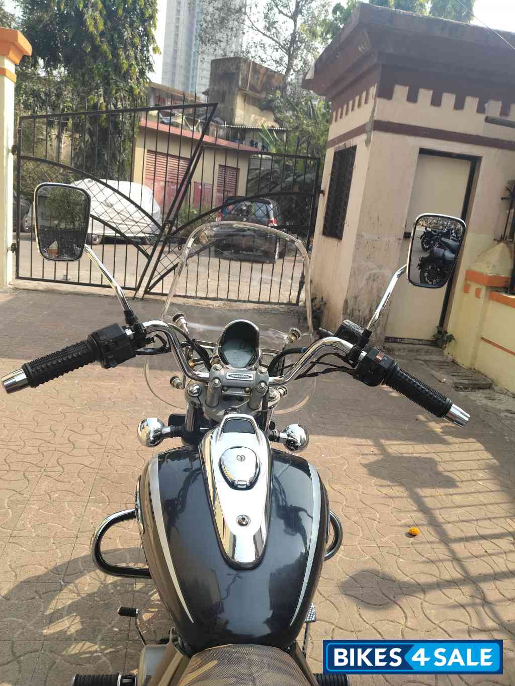 Bajaj Avenger Cruise 220 BS6
