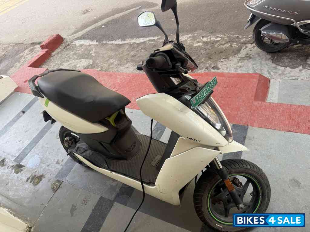 White Ather 450X