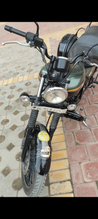 Bajaj Avenger Street 220 2017 Model