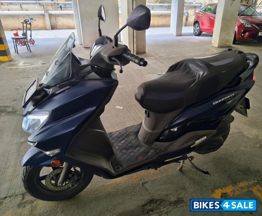 Matt Blue Suzuki Burgman Street Ride Connect Edition