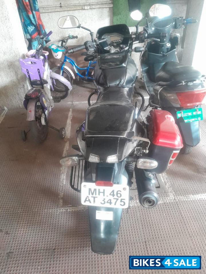 Black Bajaj Pulsar 150