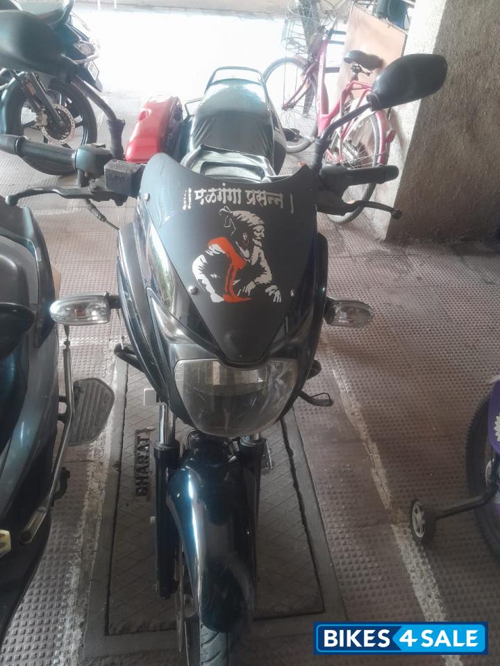 Black Bajaj Pulsar 150