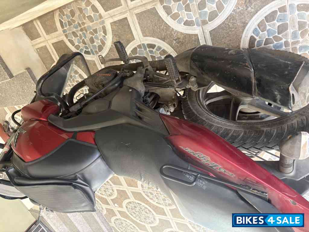 Red Honda CB Trigger