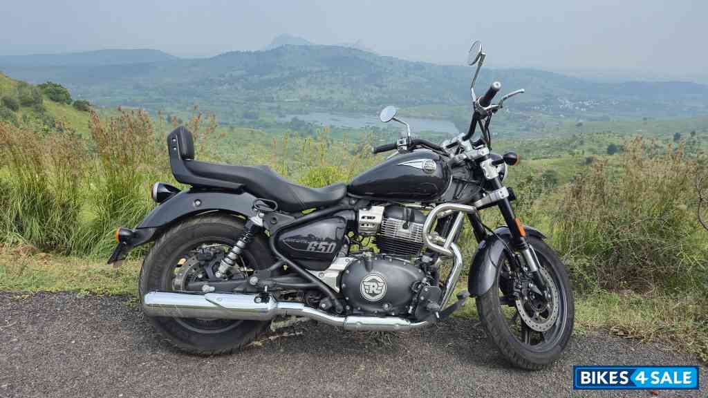 Royal Enfield Super Meteor 650