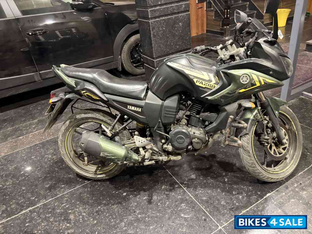 Military Green Yamaha Fazer