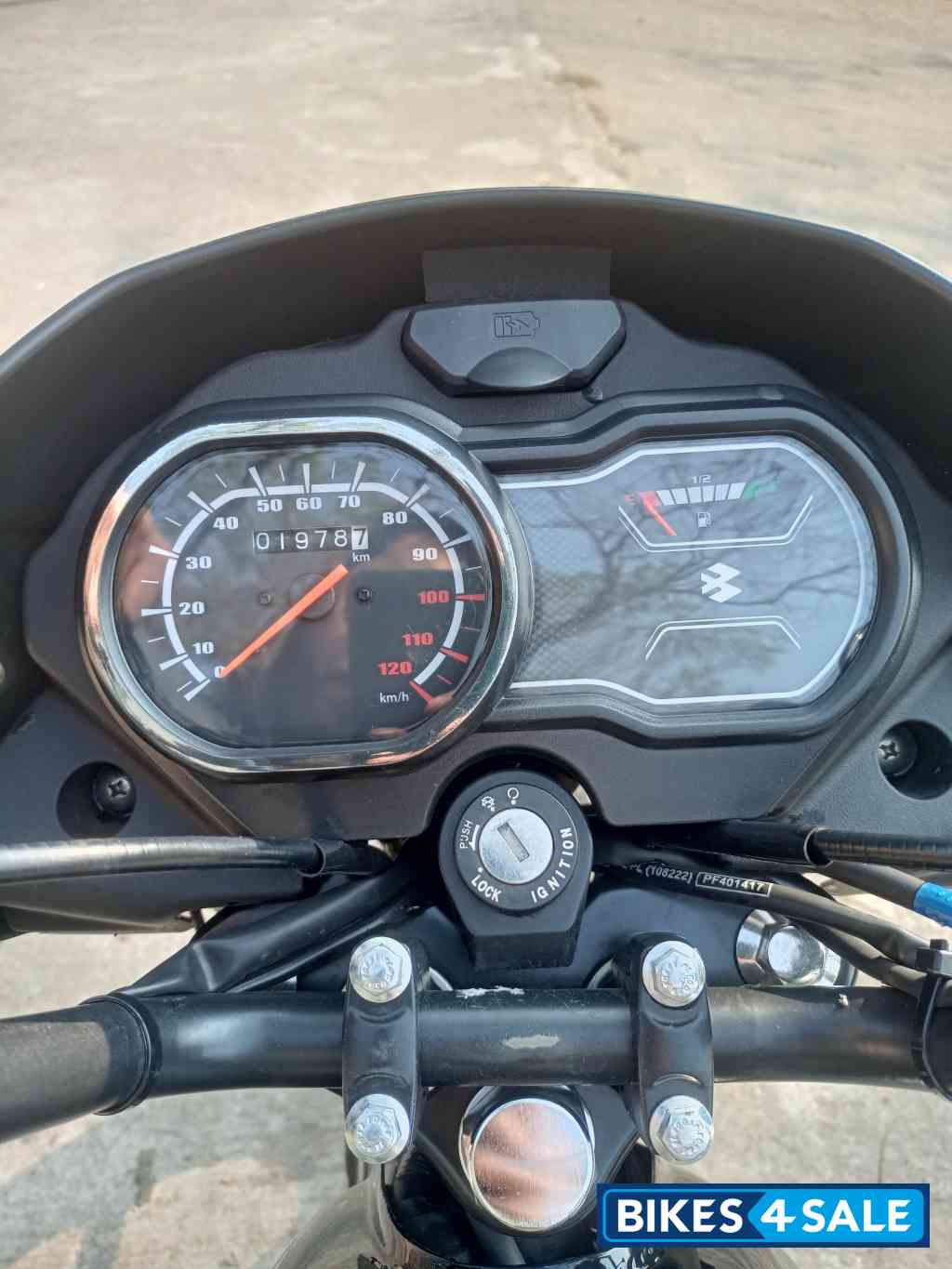 Ebony Blk Silver Dkl Bajaj Platina 100 ES BS6