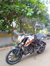 KTM Duke 200