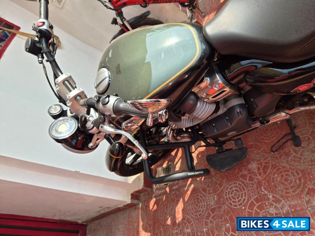 Royal Enfield Super Meteor Royal Enfield Super Meteor