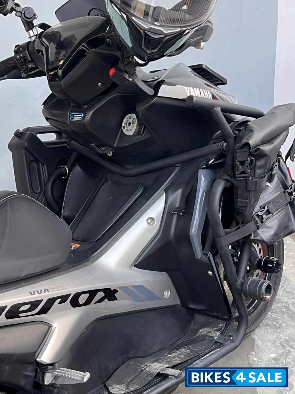 Black Yamaha Aerox 155